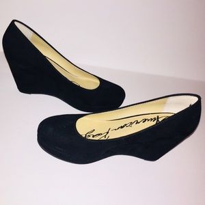 American Rag black wedges